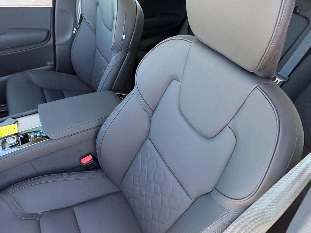 new 2026 Volvo XC90 Plug-In Hybrid car, priced at $82,250