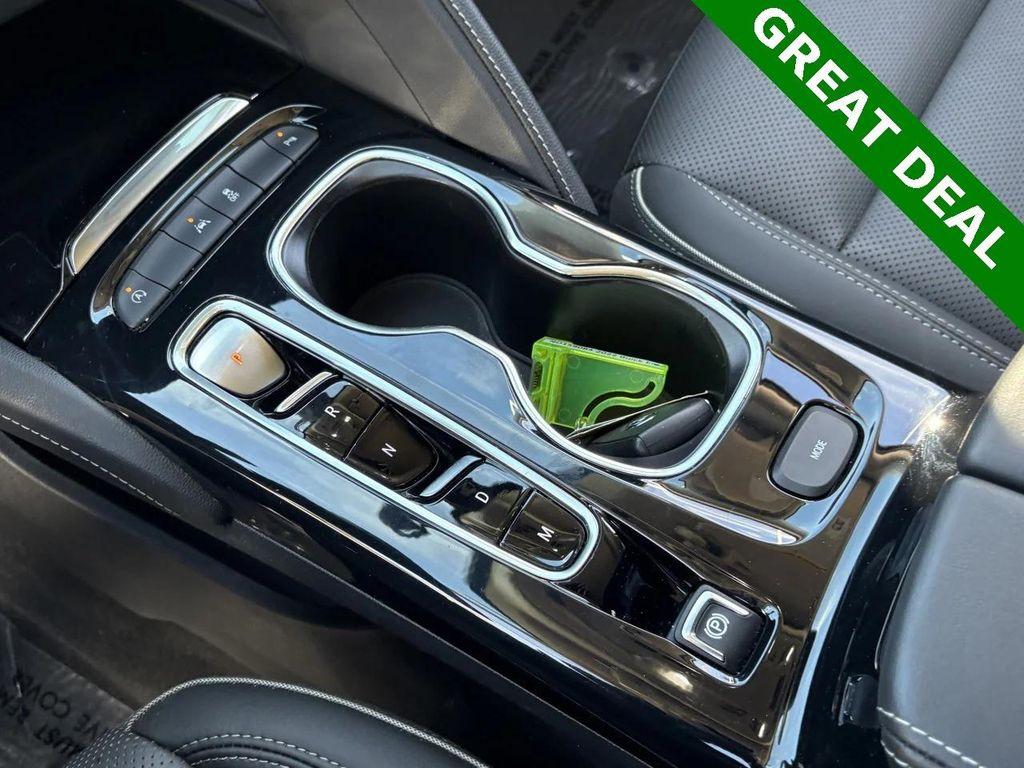 used 2022 Buick Envision car, priced at $23,800