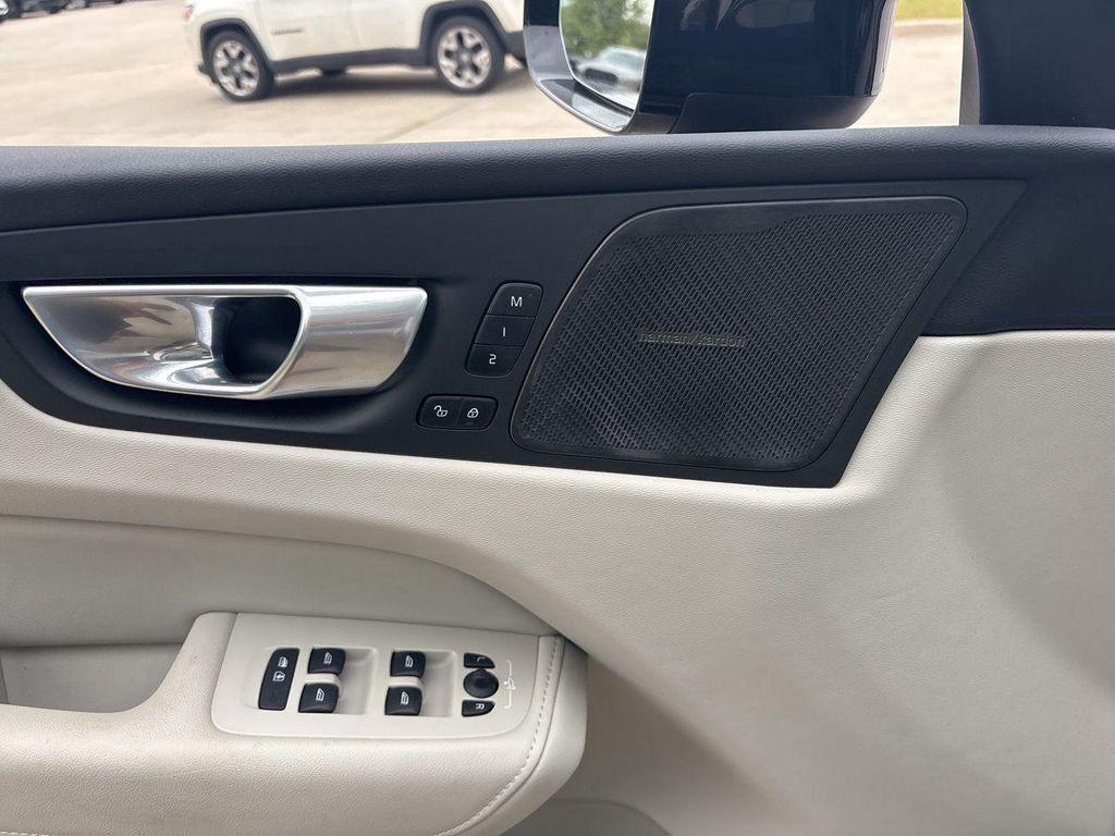 used 2024 Volvo XC60 car, priced at $37,999