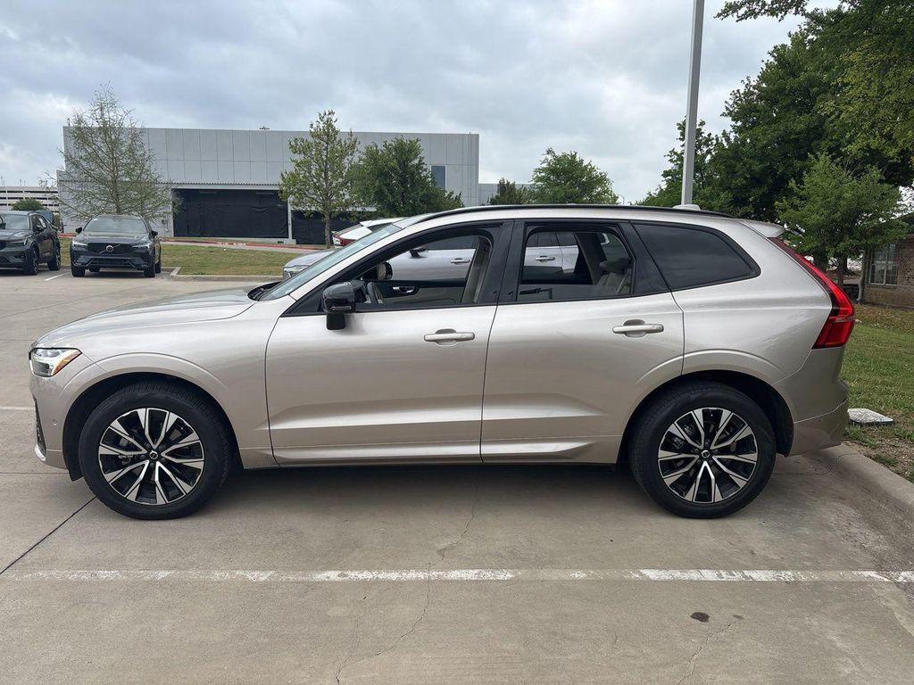 used 2024 Volvo XC60 car, priced at $37,999