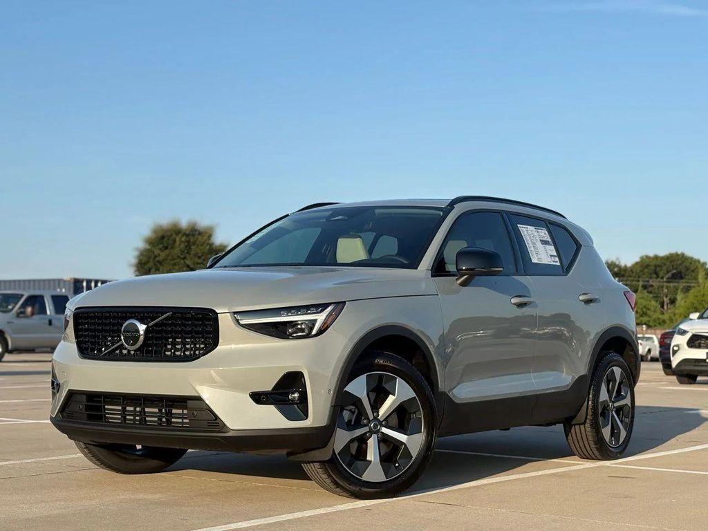 new 2026 Volvo XC40 car, priced at $47,650