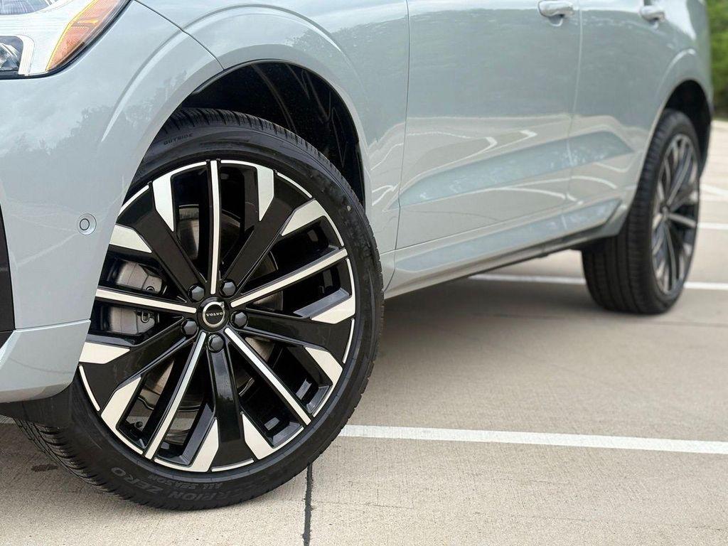 new 2026 Volvo XC60 car, priced at $69,505