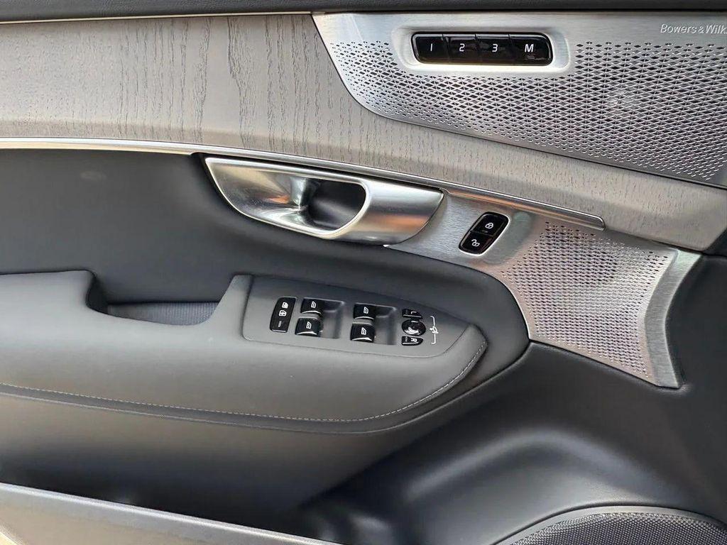 new 2026 Volvo XC90 car, priced at $85,200