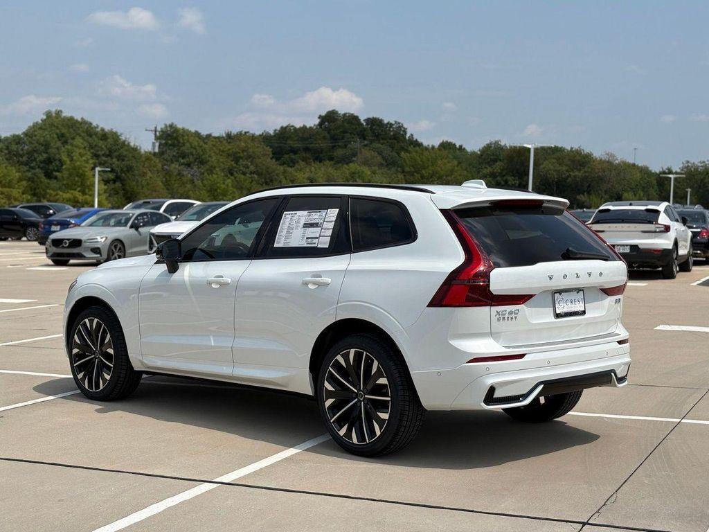 new 2026 Volvo XC60 car, priced at $63,935