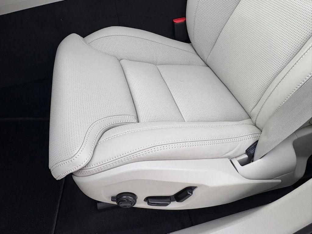 new 2026 Volvo XC60 car, priced at $63,935