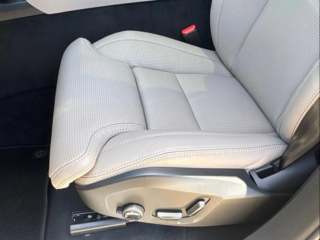 new 2026 Volvo XC90 Plug-In Hybrid car, priced at $85,745