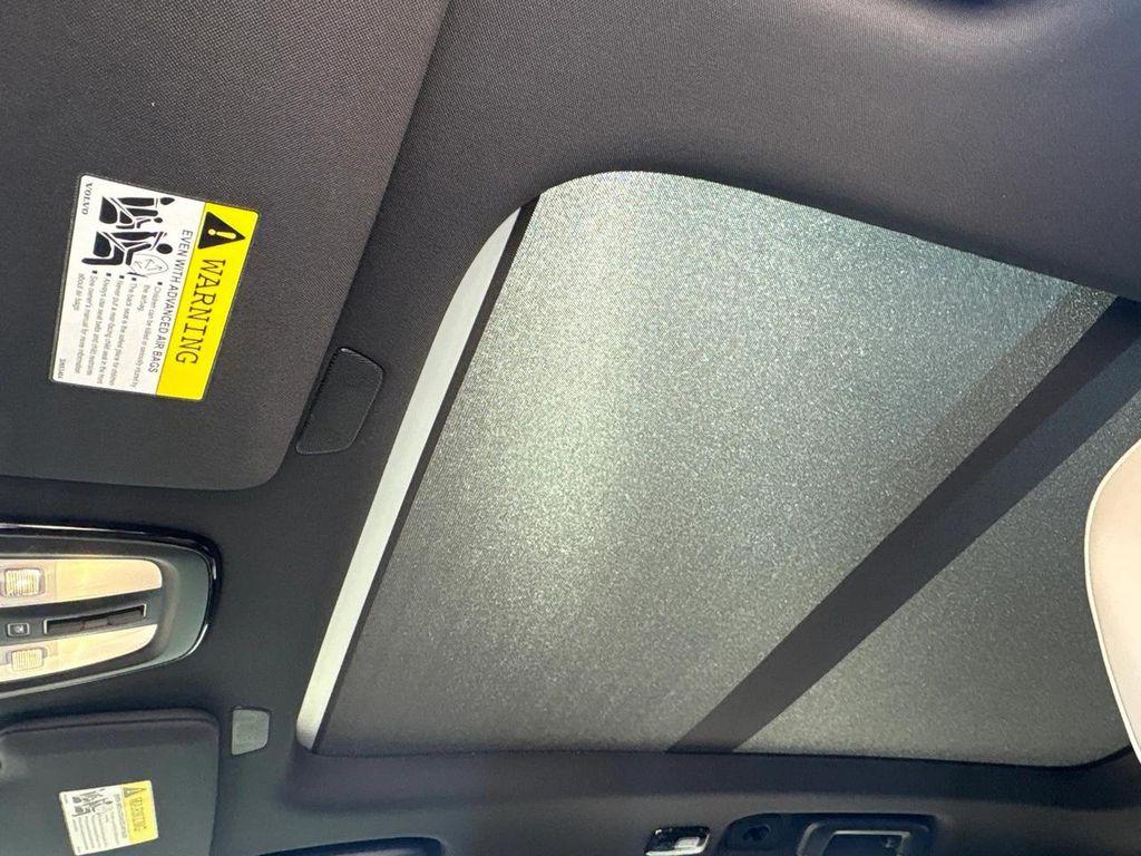 new 2026 Volvo XC90 Plug-In Hybrid car, priced at $85,745