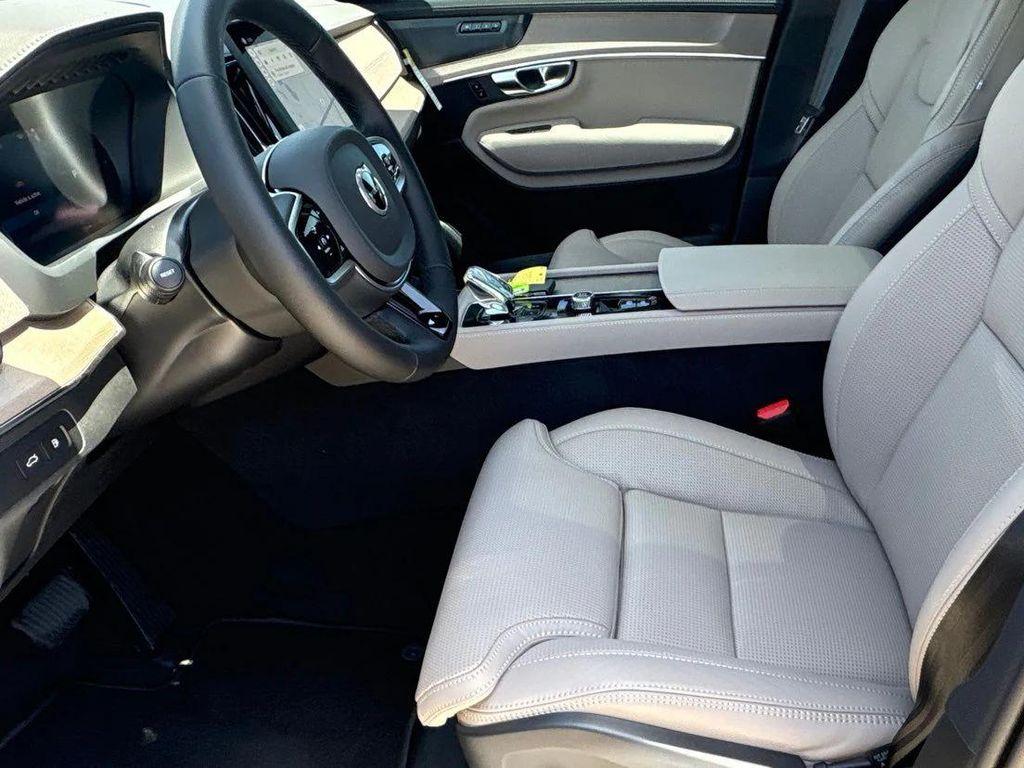 new 2026 Volvo XC90 Plug-In Hybrid car, priced at $85,745