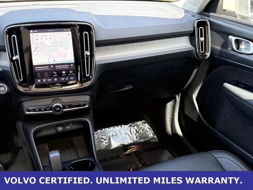 used 2025 Volvo XC40 car, priced at $31,900