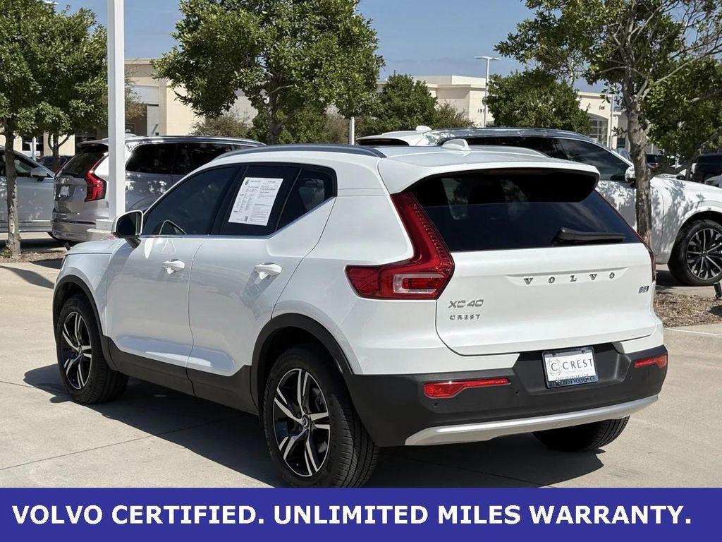 used 2025 Volvo XC40 car, priced at $31,900