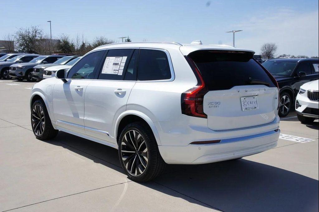 new 2025 Volvo XC90 Plug-In Hybrid car, priced at $76,885