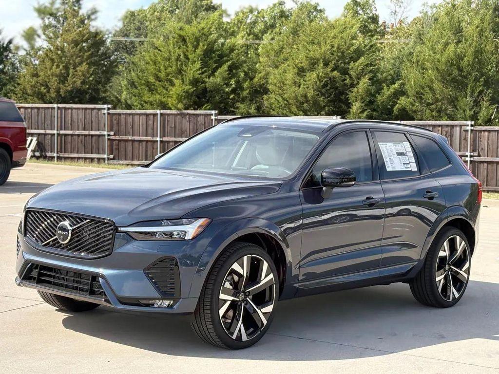 new 2026 Volvo XC60 car, priced at $63,910