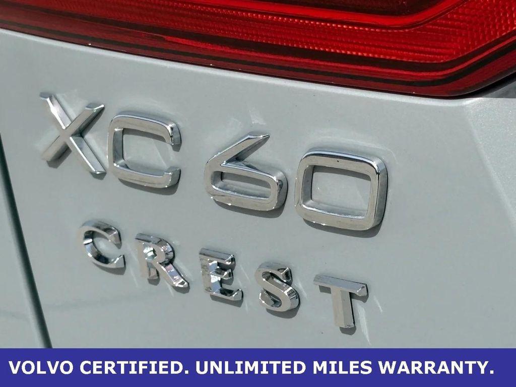 used 2025 Volvo XC60 car, priced at $37,498