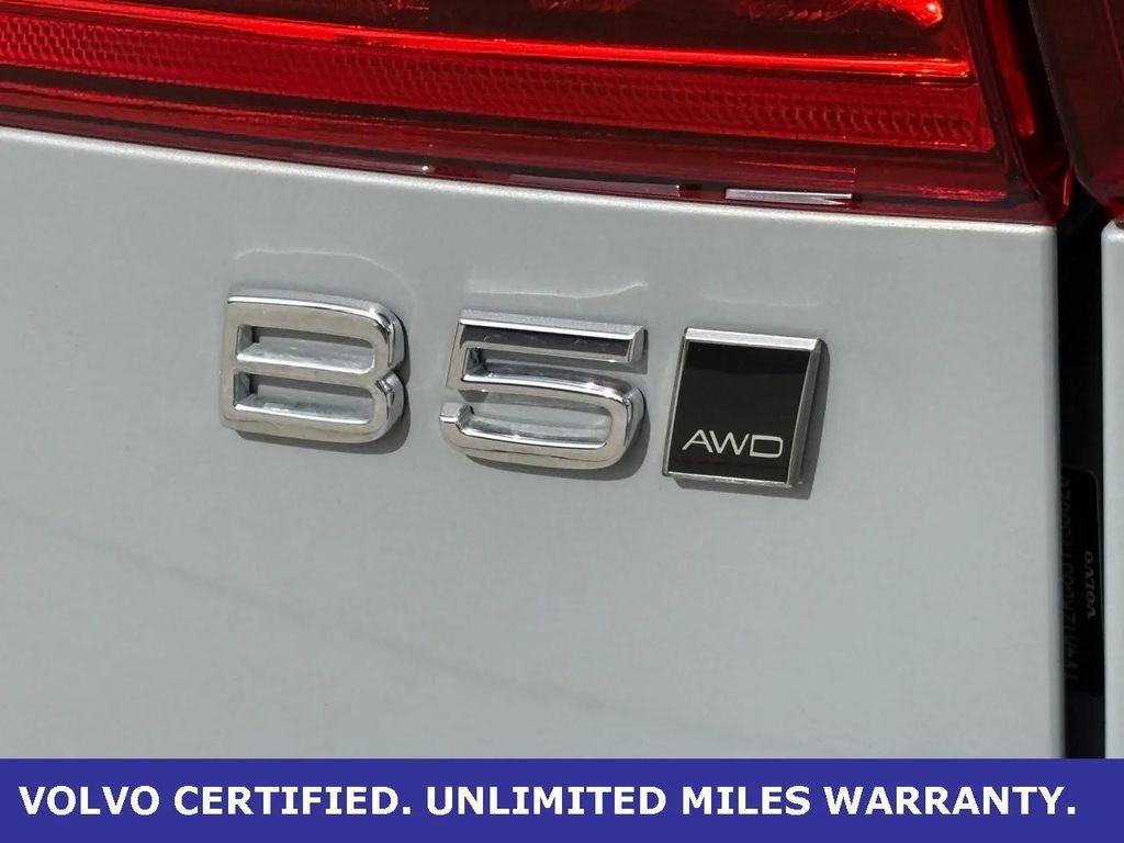 used 2025 Volvo XC60 car, priced at $37,498
