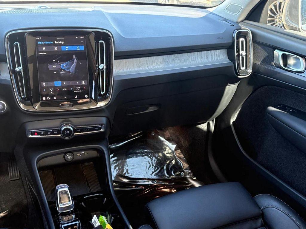 used 2025 Volvo XC40 car, priced at $32,800