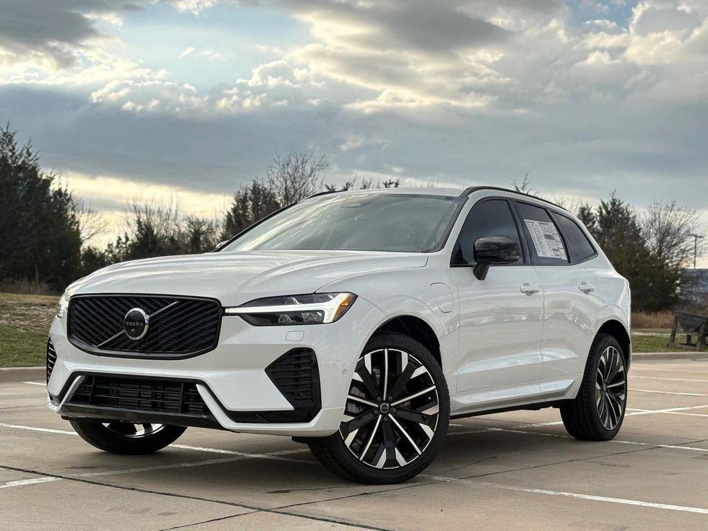 new 2026 Volvo XC60 Plug-In Hybrid car, priced at $75,235