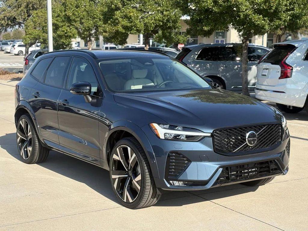new 2026 Volvo XC60 car, priced at $71,045