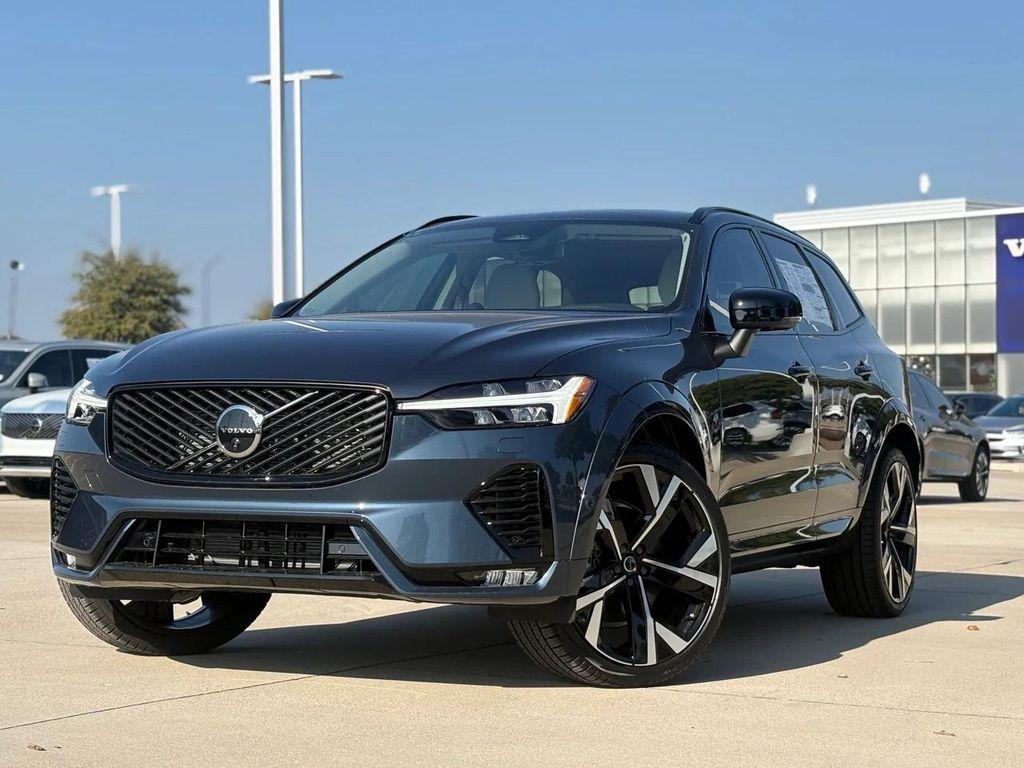 new 2026 Volvo XC60 car, priced at $71,045