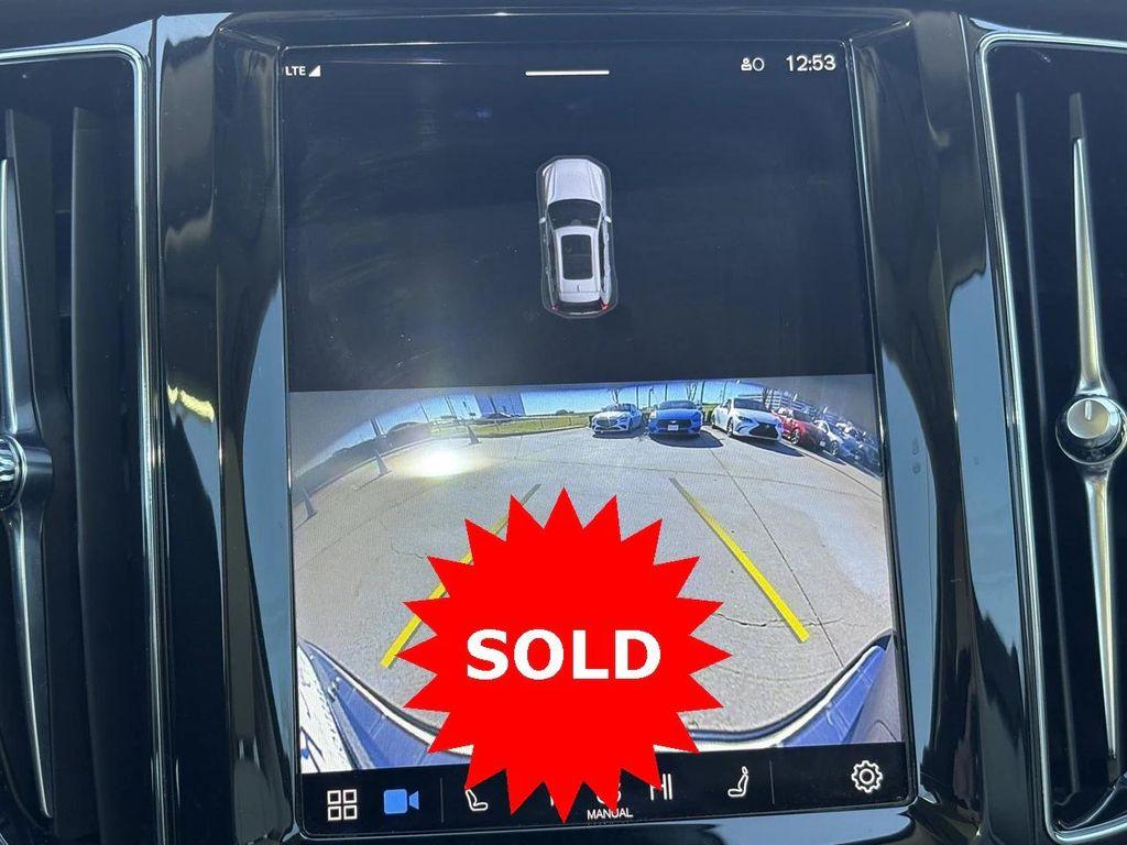 used 2022 Volvo XC60 car, priced at $27,777