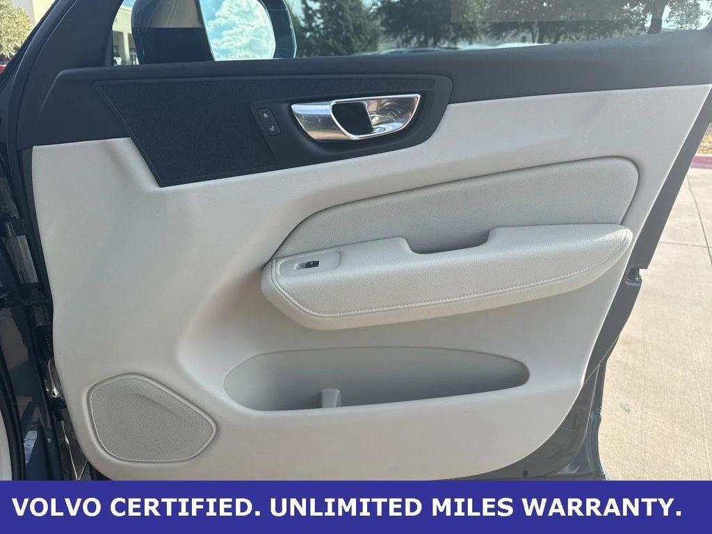 used 2022 Volvo XC60 car, priced at $26,500