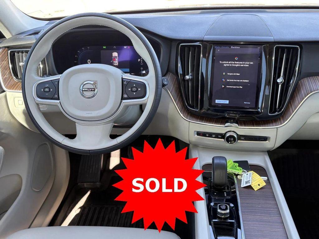 used 2022 Volvo XC60 car, priced at $27,777