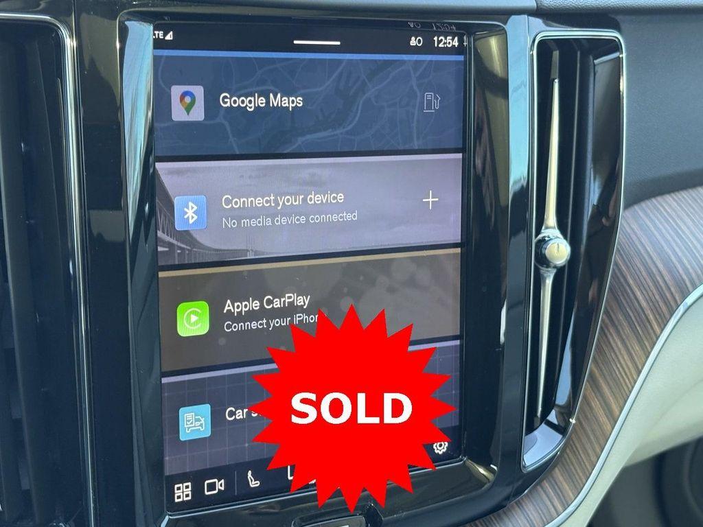 used 2022 Volvo XC60 car, priced at $27,777