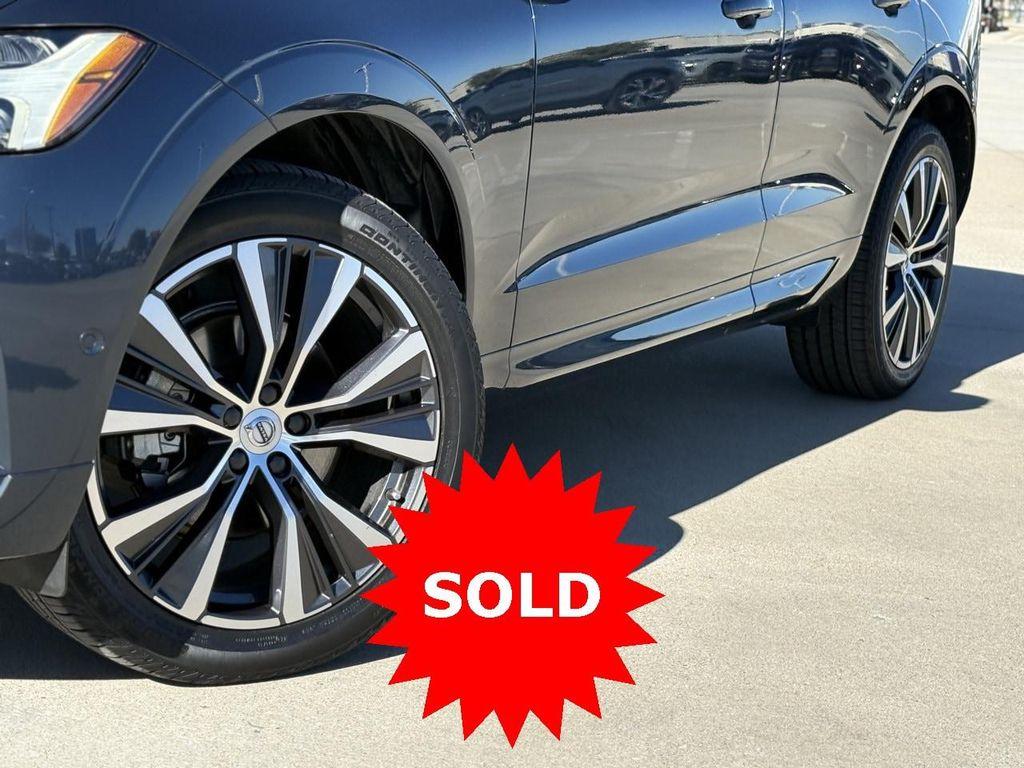 used 2022 Volvo XC60 car, priced at $27,777