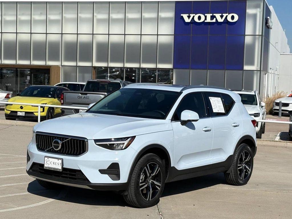 used 2025 Volvo XC40 car, priced at $30,800