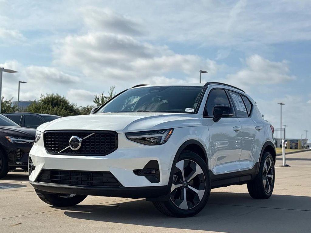 new 2026 Volvo XC40 car, priced at $50,150