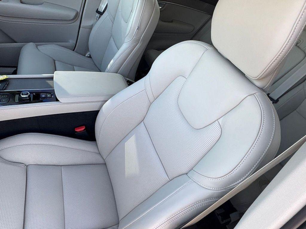 new 2026 Volvo XC90 Plug-In Hybrid car, priced at $83,995
