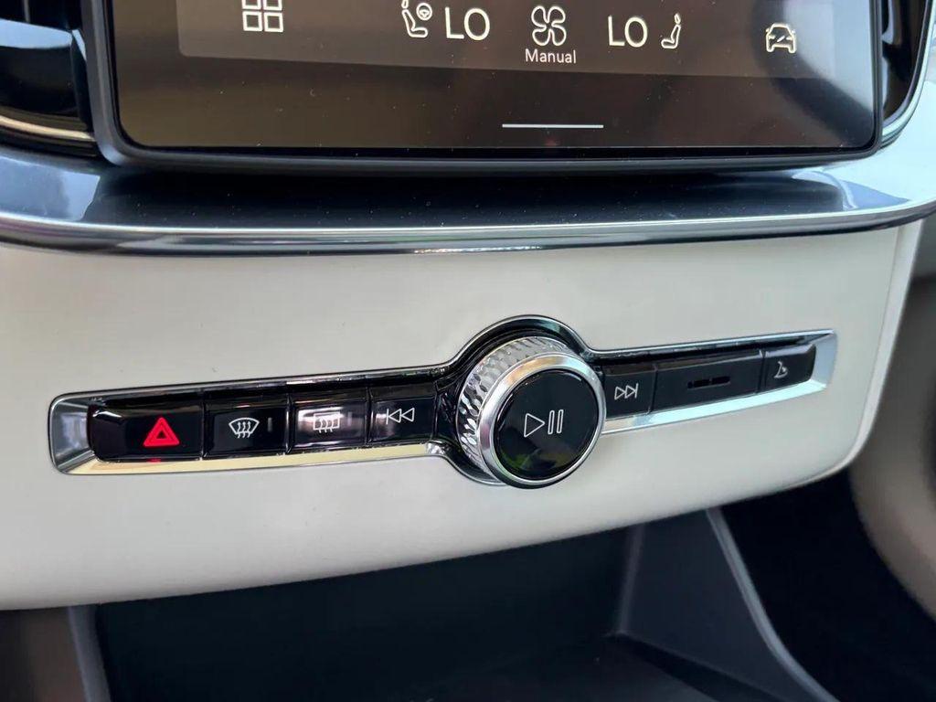 new 2026 Volvo XC90 car, priced at $85,500