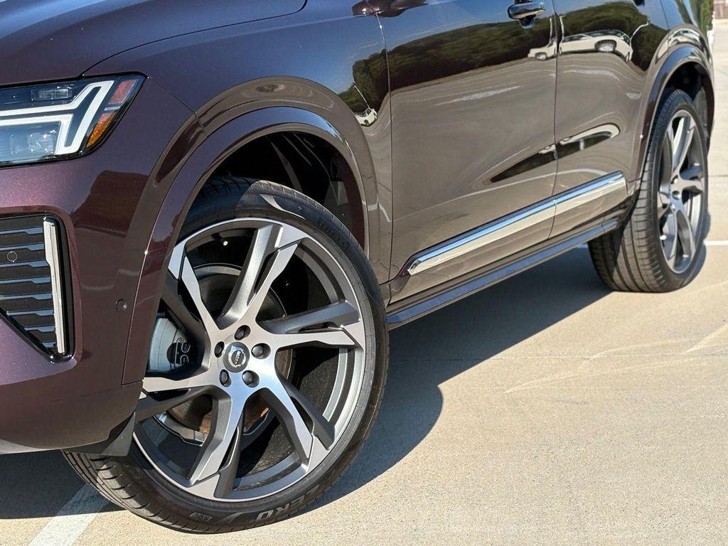 new 2026 Volvo XC90 car, priced at $80,570