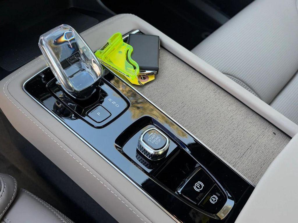 new 2026 Volvo XC90 car, priced at $78,410