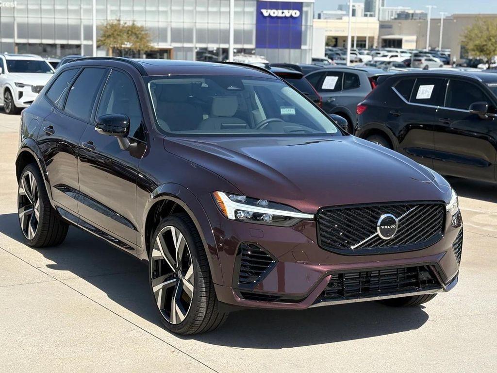 new 2026 Volvo XC60 Plug-In Hybrid car, priced at $78,280