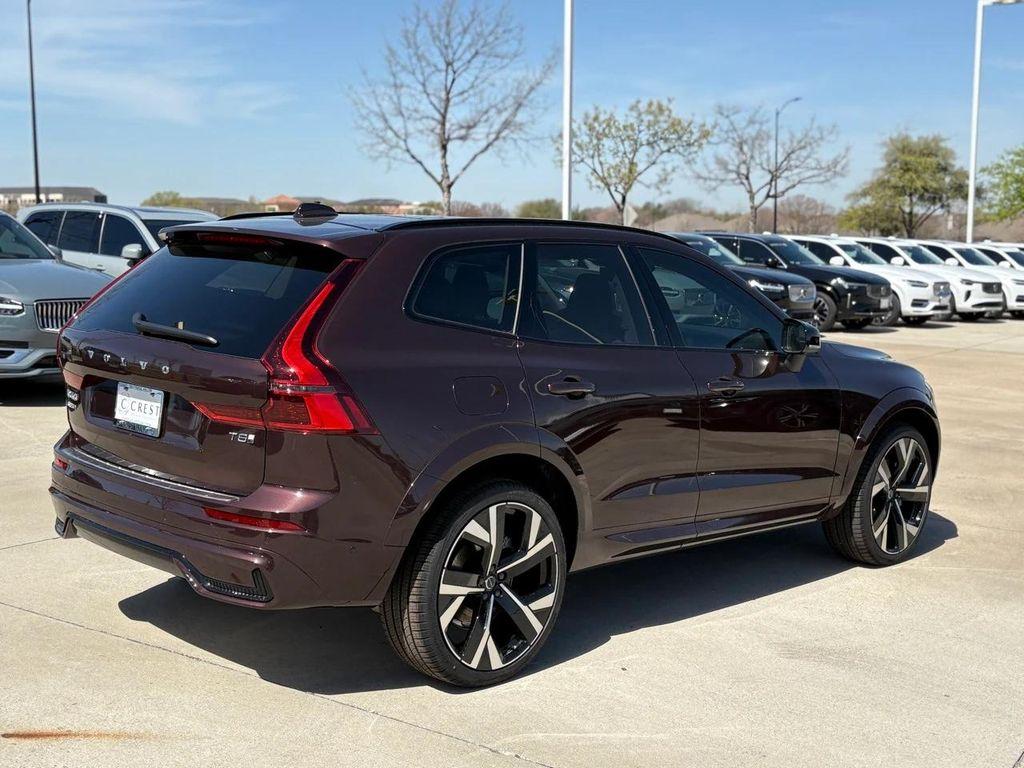 new 2026 Volvo XC60 Plug-In Hybrid car, priced at $78,280