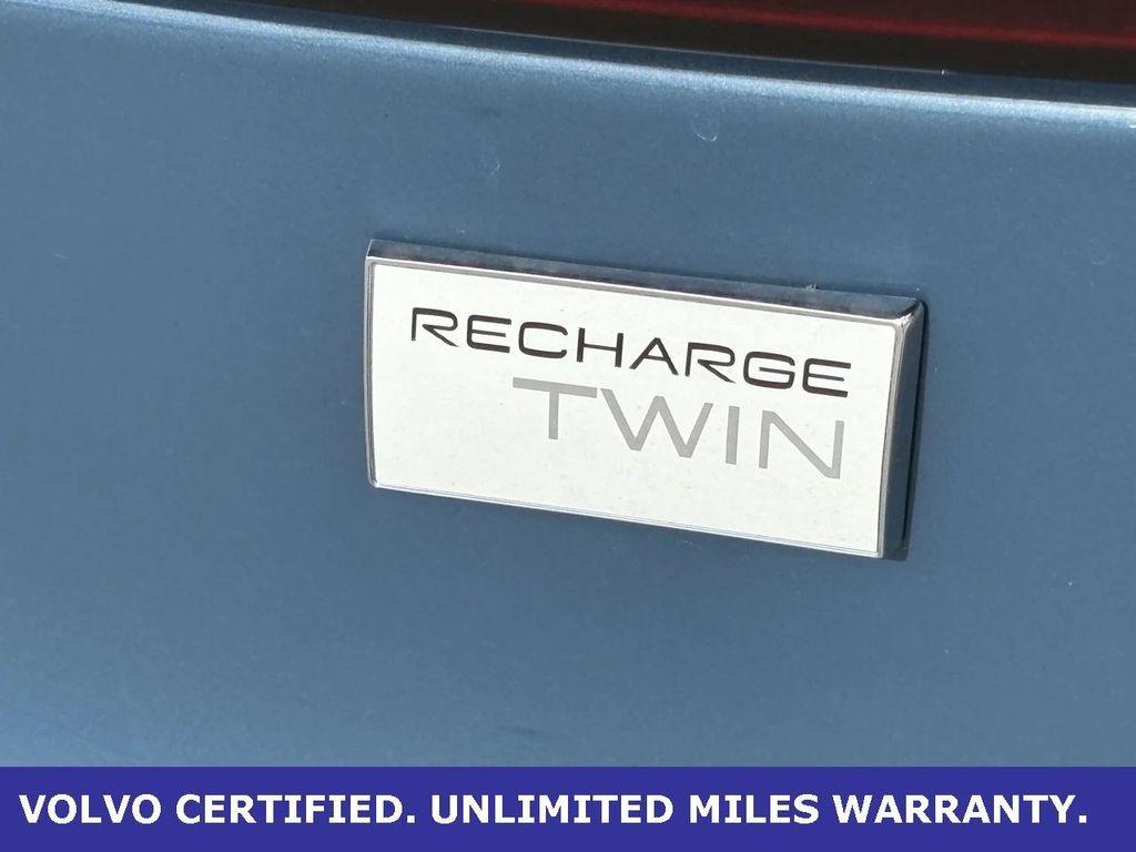 used 2023 Volvo C40 Recharge Pure Electric car, priced at $26,000