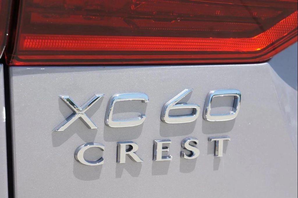 new 2026 Volvo XC60 car, priced at $66,110