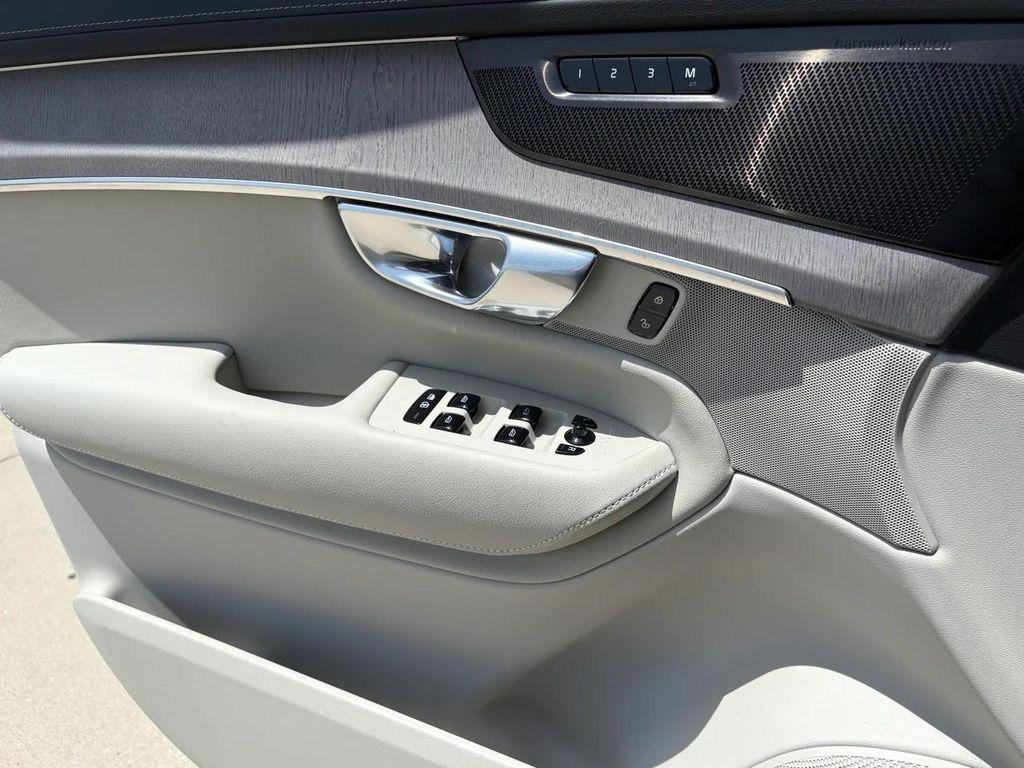 new 2026 Volvo XC90 car, priced at $76,345