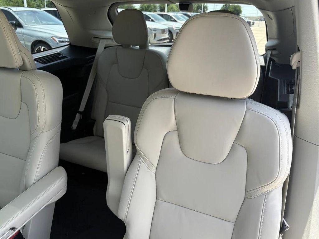 new 2026 Volvo XC90 car, priced at $76,345