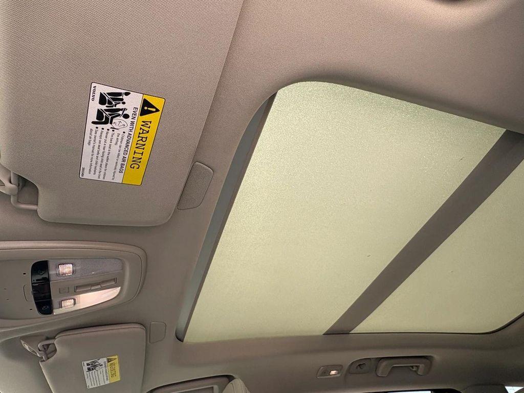 new 2026 Volvo XC90 car, priced at $76,345