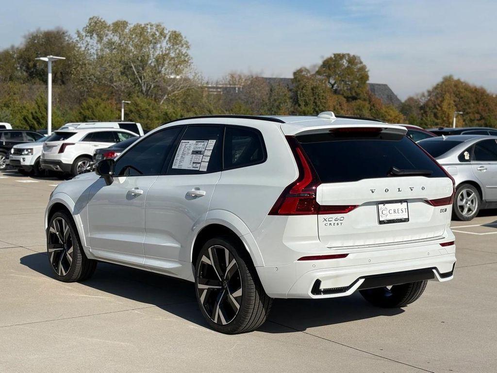 new 2026 Volvo XC60 car, priced at $64,385