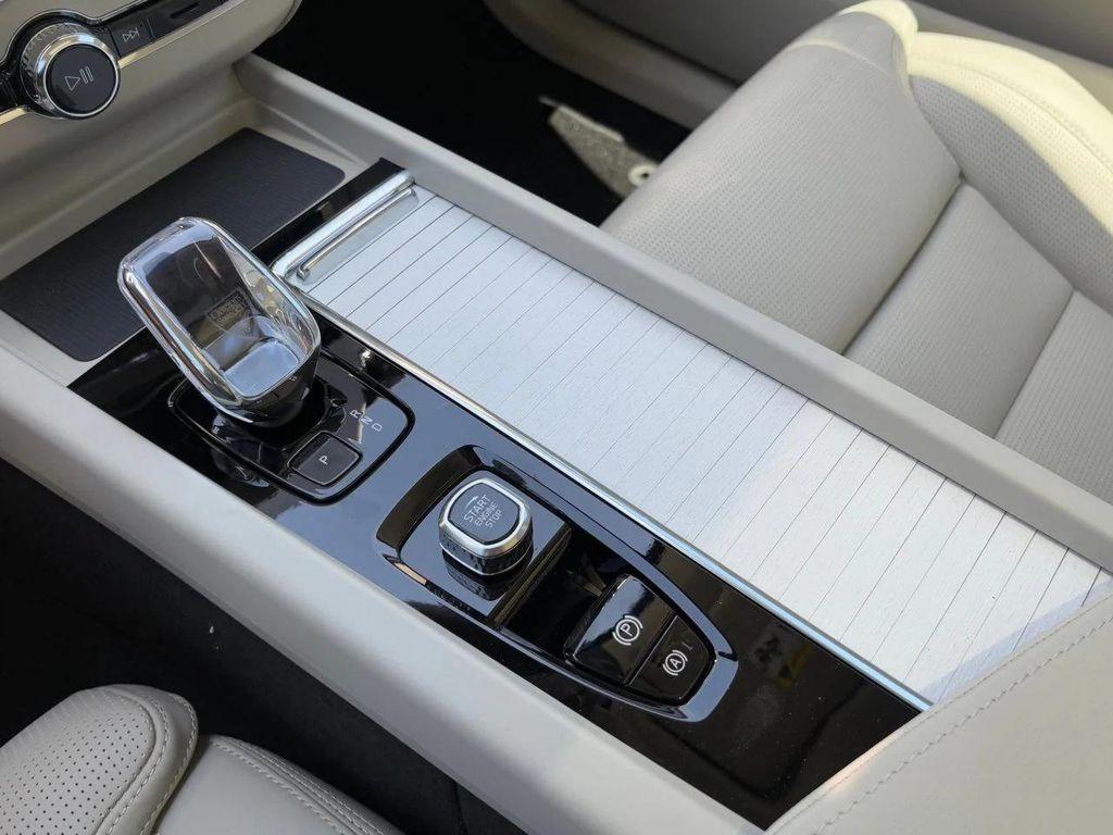 new 2026 Volvo XC60 Plug-In Hybrid car, priced at $79,310