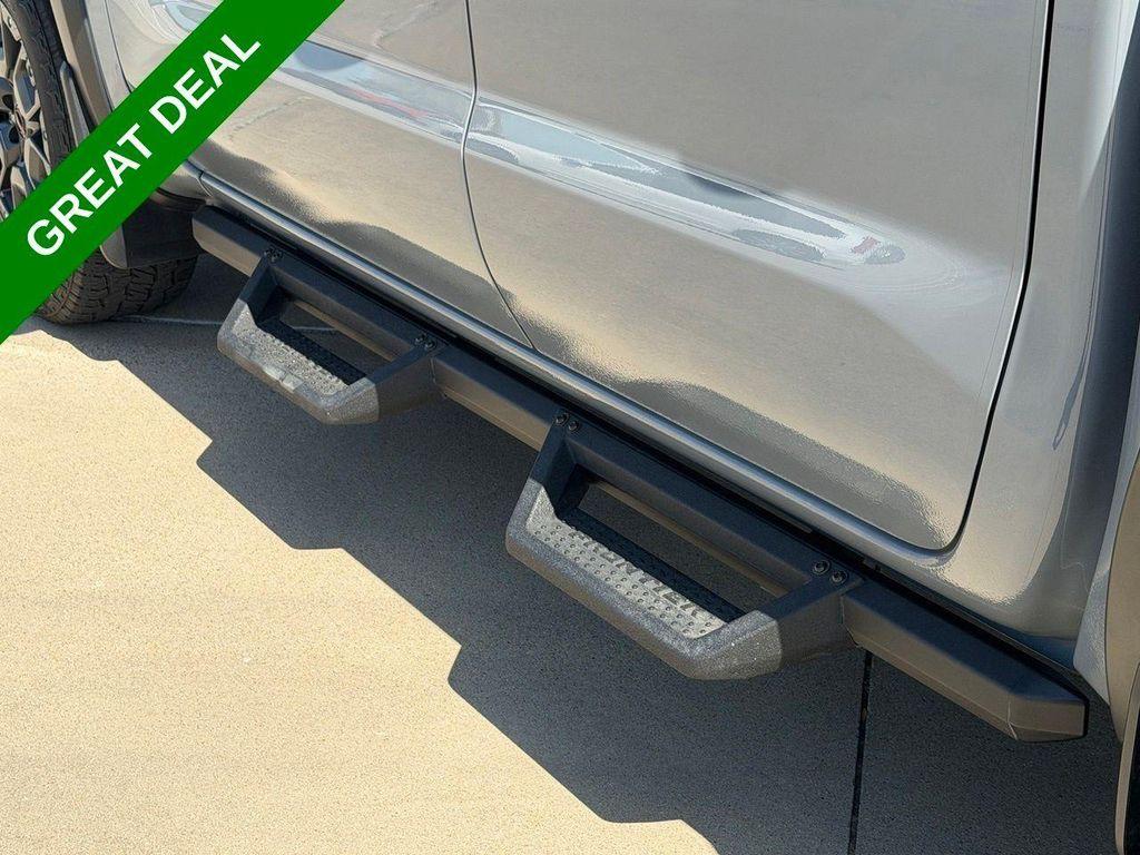 used 2023 Nissan Frontier car, priced at $34,474