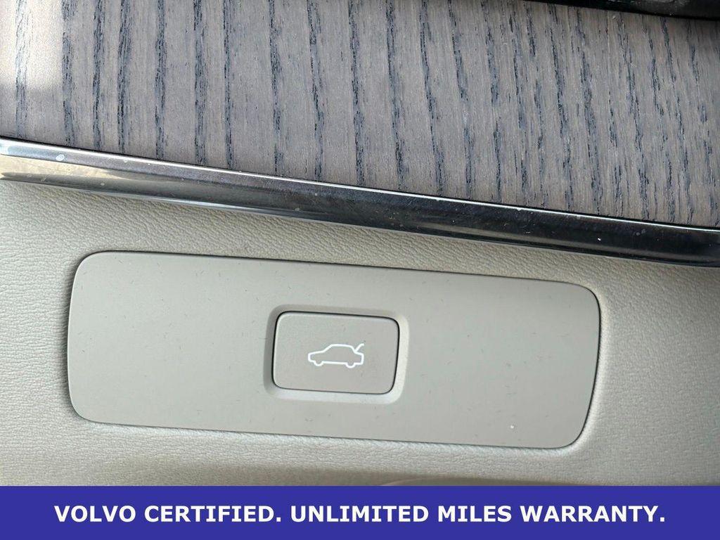 used 2023 Volvo XC90 car, priced at $42,300