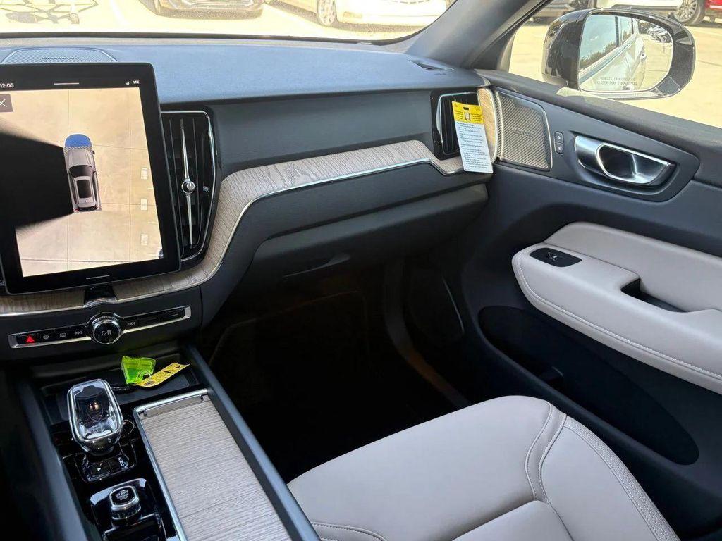 new 2026 Volvo XC60 car, priced at $56,285