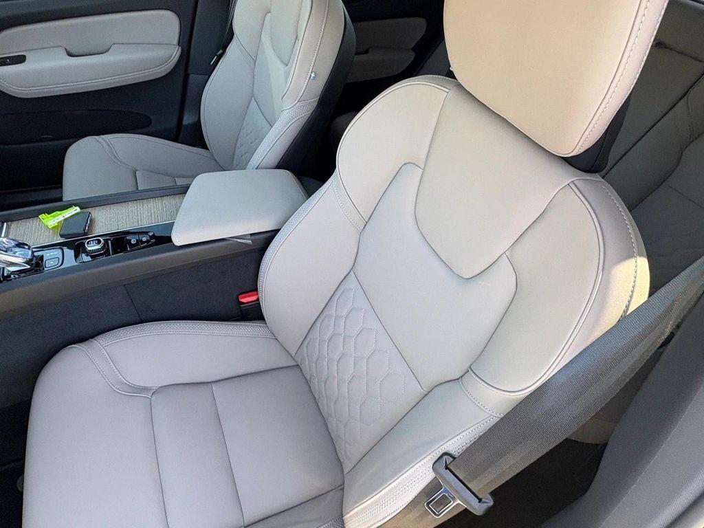 new 2026 Volvo XC60 car, priced at $58,785