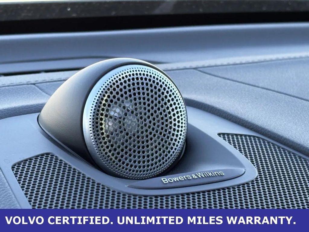 used 2023 Volvo XC60 Recharge Plug-In Hybrid car, priced at $53,900