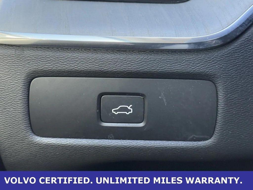used 2025 Volvo XC60 car, priced at $34,900