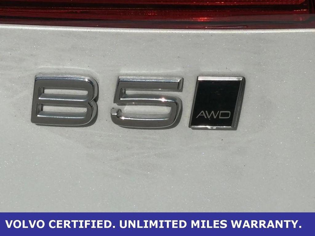 used 2025 Volvo XC60 car, priced at $34,900