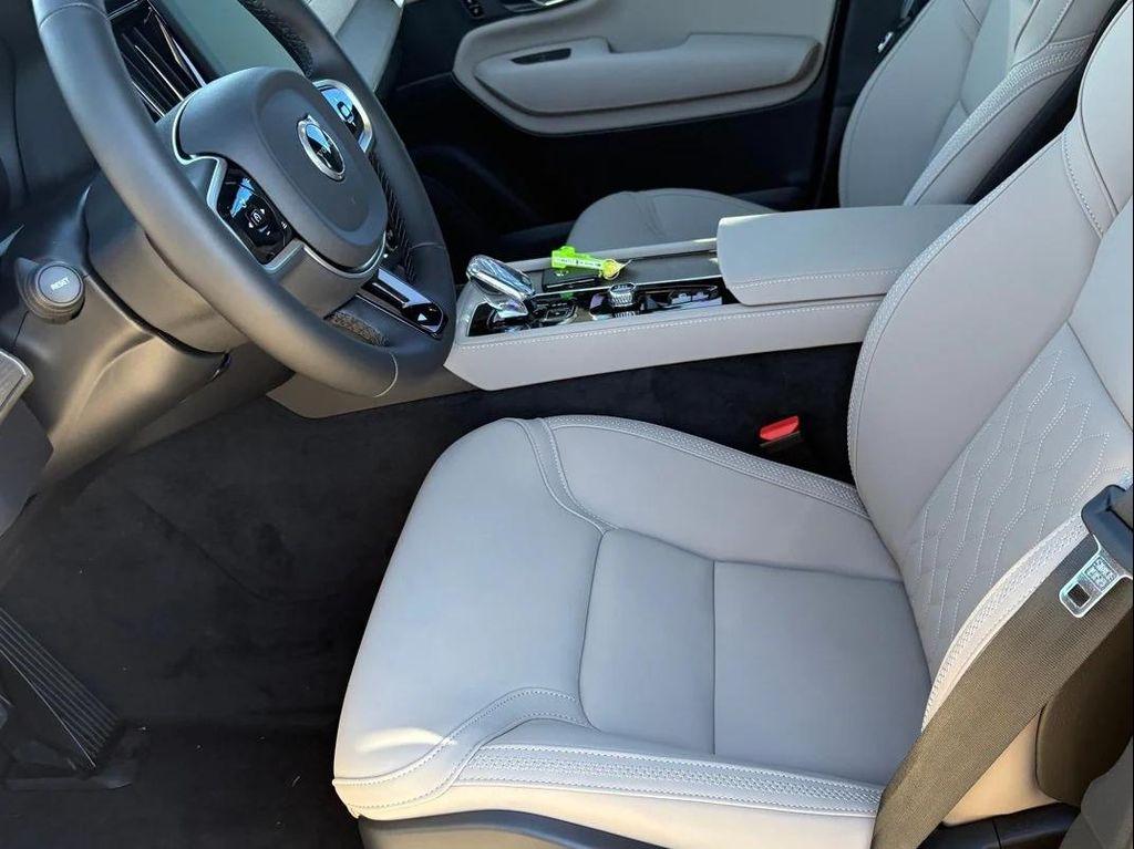 new 2026 Volvo XC90 car, priced at $73,125